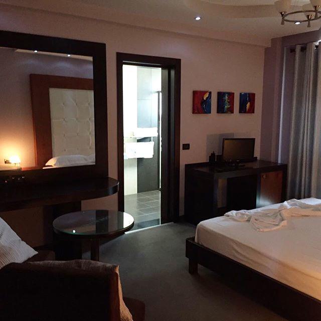 Icon Hotel Vlorë Eksteriør bilde