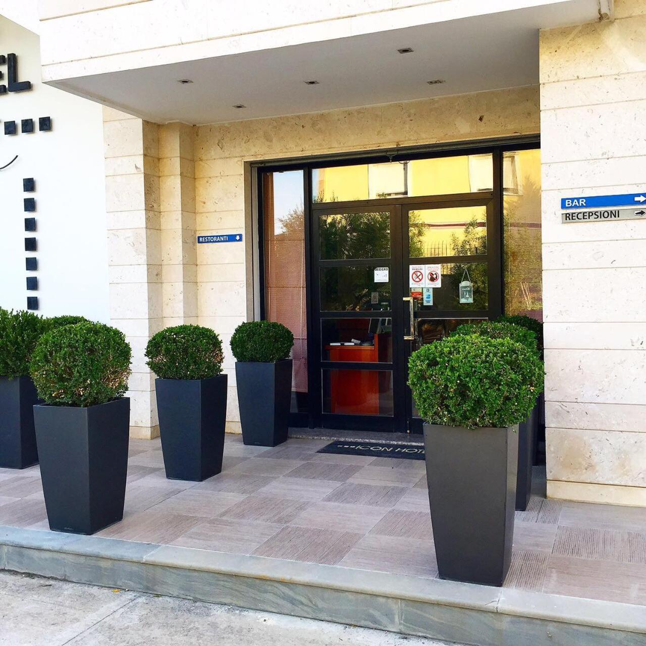 Icon Hotel Vlorë Eksteriør bilde